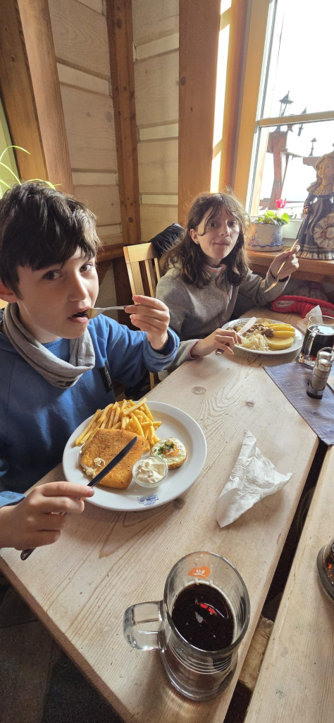 WhatsApp Image 2026-03-09 at 21.03.17 (2).jpeg