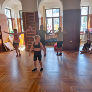 Taneční a tvořivý tábor (TTt 2023 - 17.7.-21.7 (3).jpg